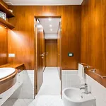 Apartment Accessible Groundfloor Near Station Ca' Rezzonico *