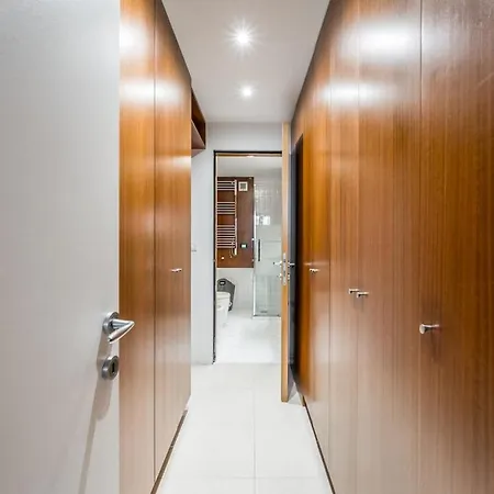 Accessible Groundfloor Near Station Ca' Rezzonico *