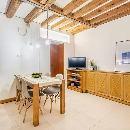 Accessible Groundfloor Near Station Ca' Rezzonico Apartment Venice