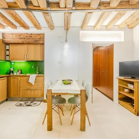 Accessible Groundfloor Near Station Ca' Rezzonico Venedig