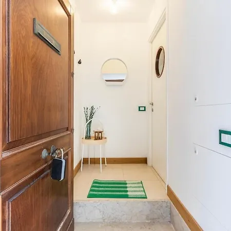 Apartment Accessible Groundfloor Near Station Ca' Rezzonico